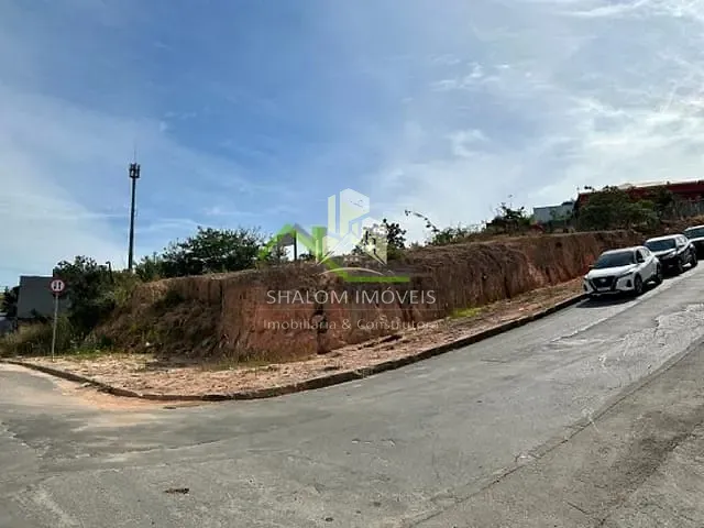 Terreno com 360m², à venda, no bairro Arvoredo II em Contagem