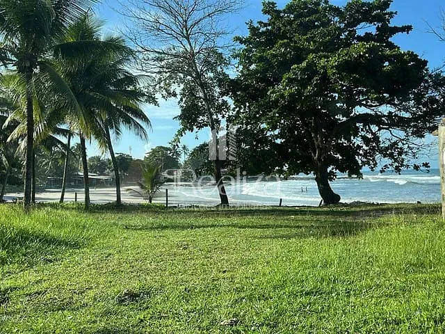 Terreno com 1m², à venda, no bairro Olivença em Ilhéus