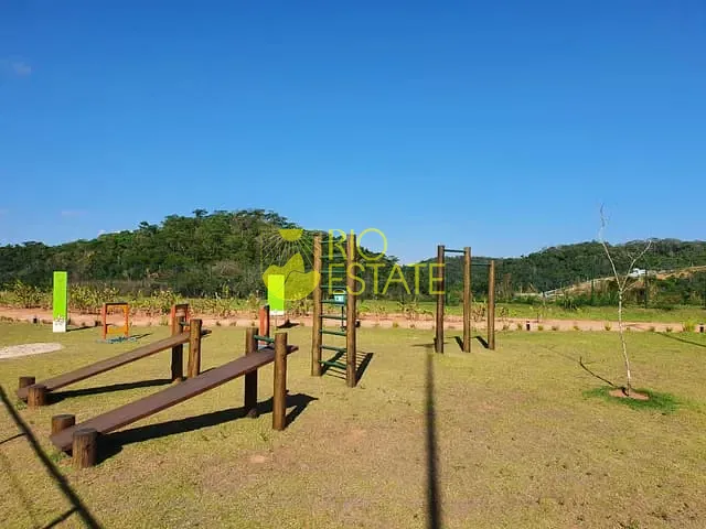 Terreno com 249m², à venda, no bairro Casa de Pedra em Volta Redonda