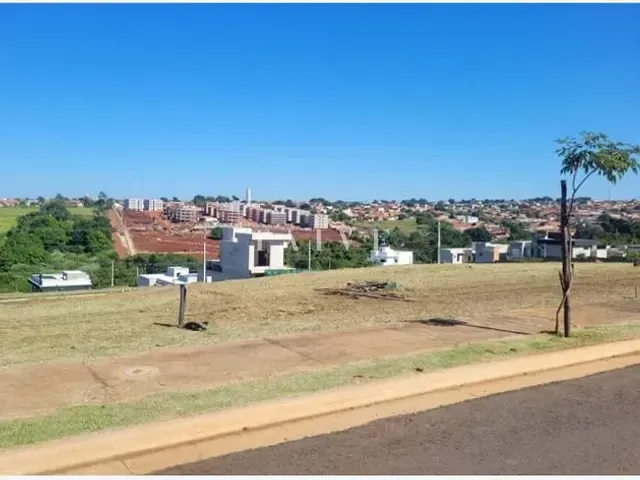 Terreno com 256m², à venda, no bairro Jardim Morumbi em Londrina