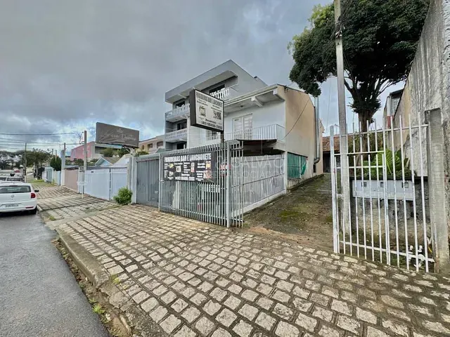 Terreno com 440m², à venda, no bairro Pinheirinho em Curitiba