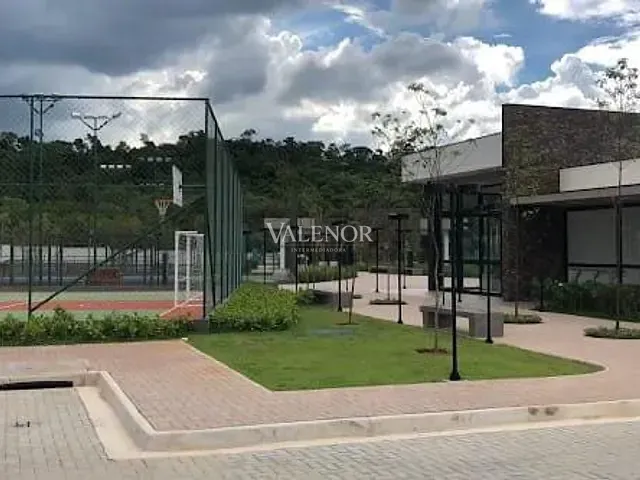 Terreno com 600m², à venda, no bairro Jardim das Samambaias em Jundiaí