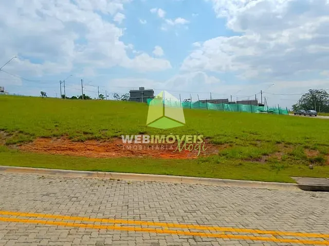 Terreno com 397m², à venda, no bairro Cocuera em Mogi das Cruzes