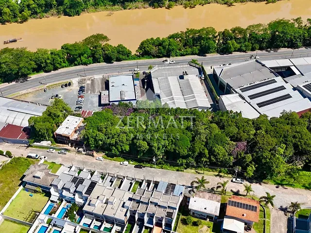 Terreno com 2100m², à venda, no bairro Ponta Aguda em Blumenau