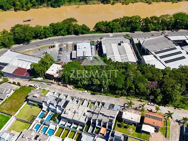 Terreno com 2100m², à venda, no bairro Ponta Aguda em Blumenau
