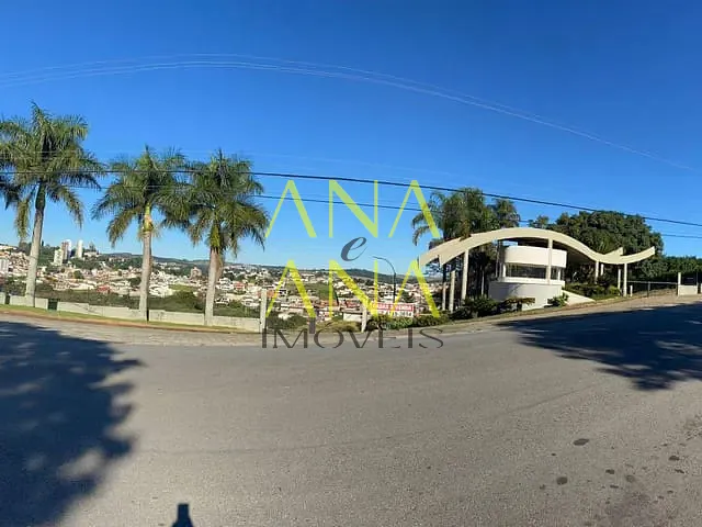 Terreno com 520m², à venda, no bairro Spazio Bela Vista em Bragança Paulista