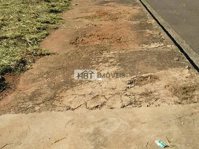 Terreno com 484m², à venda, no bairro Jardim Aeroporto em Bauru