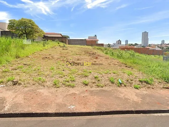 Terreno com 484m², à venda, no bairro Jardim Aeroporto em Bauru