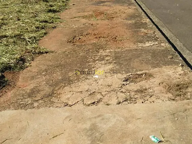 Terreno com 484m², à venda, no bairro Jardim Aeroporto em Bauru