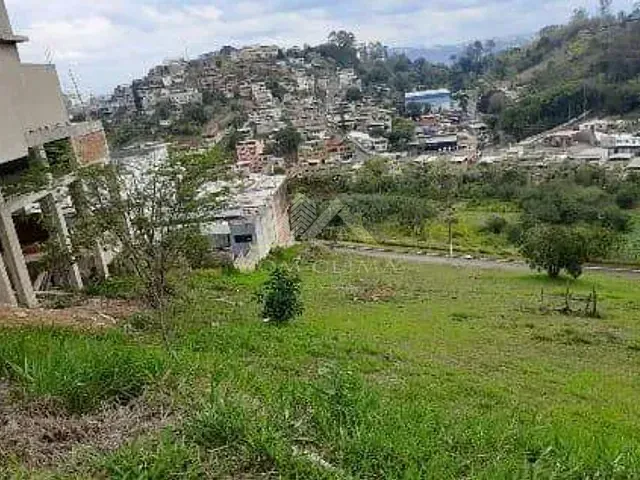 Terreno com 420m², à venda, no bairro Nova Gramado em Juiz de Fora