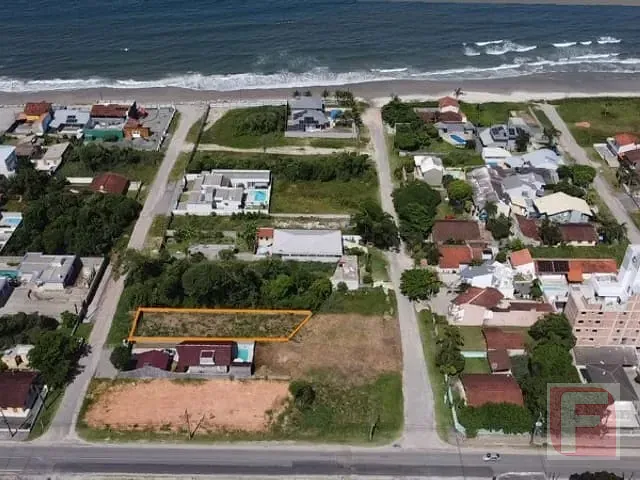 Terreno com 567m², à venda, no bairro Continental em Itapoá