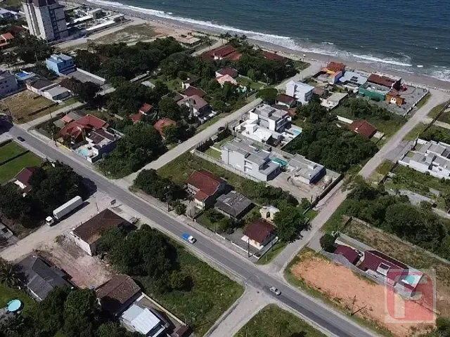 Terreno com 567m², à venda, no bairro Continental em Itapoá