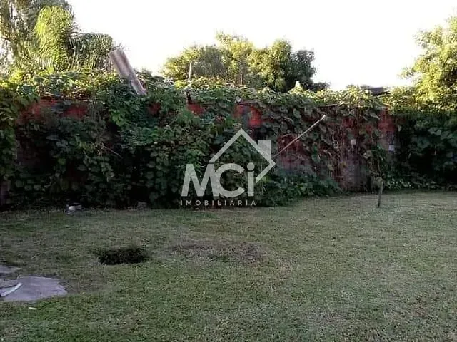Terreno com 370m², à venda, no bairro Areal em Pelotas