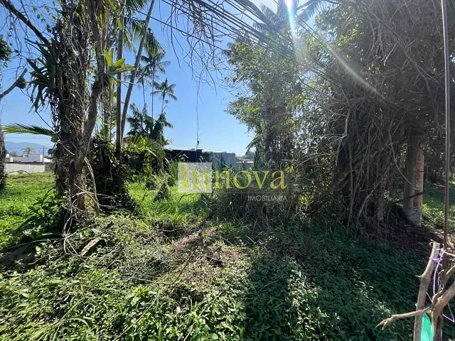 Terreno com 250m², à venda, no bairro Balneário dos Golfinhos em Caraguatatuba