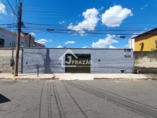Terreno com 462m², à venda, no bairro Setor Leste Vila Nova em Goiânia