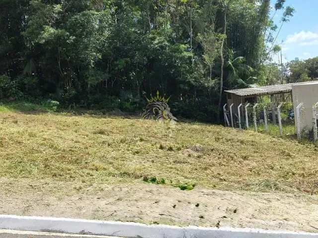 Terreno com 300m², à venda, no bairro Rio Pequeno em Camboriú