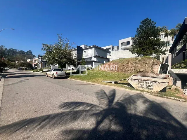 Terreno com 420m², à venda, no bairro Tamboré em Barueri