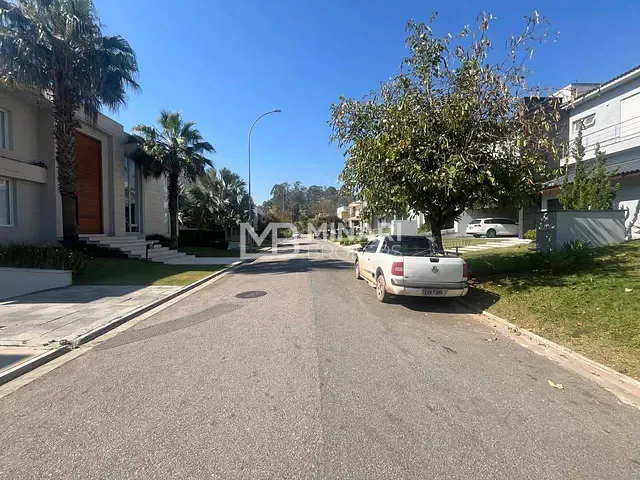 Terreno com 420m², à venda, no bairro Tamboré em Barueri