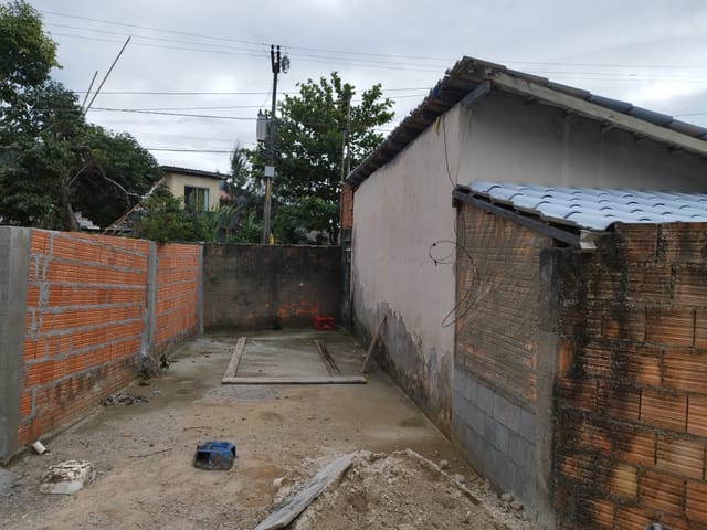 Terreno com 405m², à venda, no bairro Enseada do Brito (Ens Brito) em Palhoça