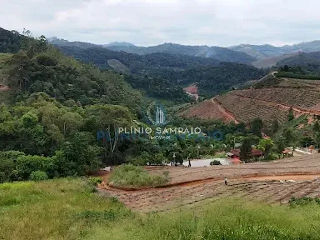 Terreno à venda, no bairro Ponto Alto em Domingos Martins