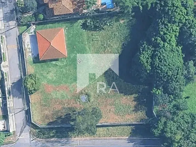 Terreno com 3500m², à venda, no bairro Setor de Habitações Individuais Sul em Brasília