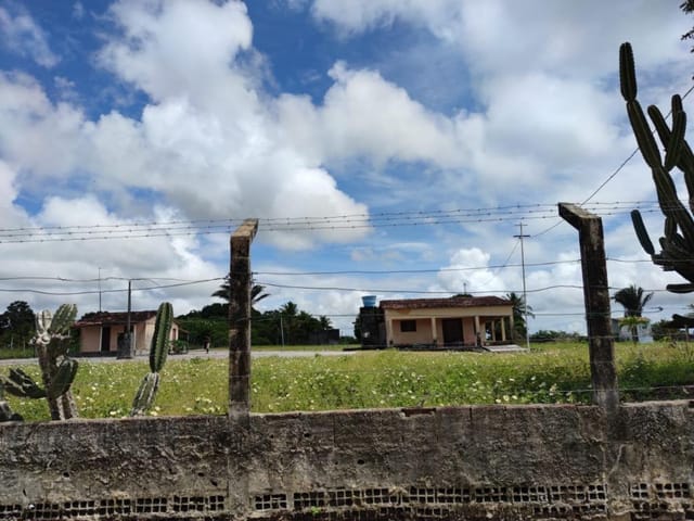 Foto do Terreno - Area com 01 Hectare e registrado na prefeitura para loteamento de 40 lotes, possui 02 poços com água potável. | Shopping Imóveis