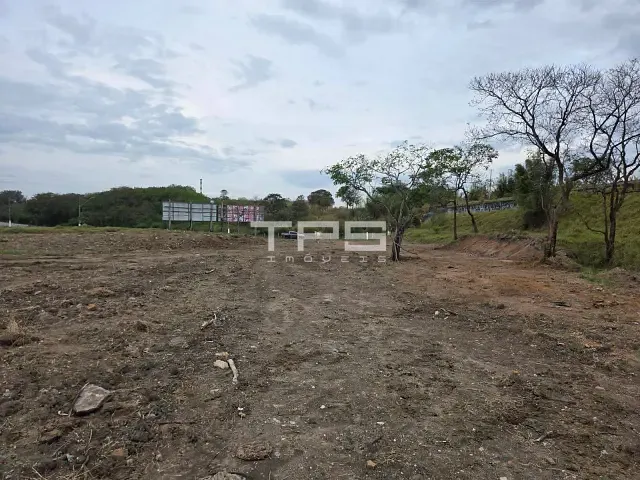 Terreno com 24783m², à venda, no bairro Santana em Pindamonhangaba