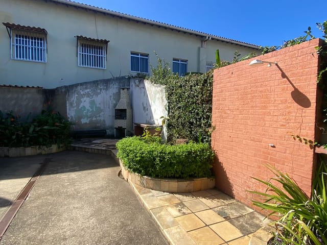 Casa com 581m², à venda, no bairro Jardim Caiçara em Cabo Frio