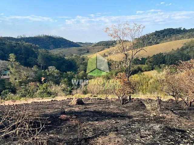 Terreno com 170m², à venda, no bairro Sabaúna em Mogi das Cruzes