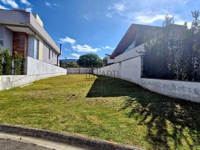 Terreno com 367m², à venda, no bairro Fazenda Rodeio em Mogi das Cruzes