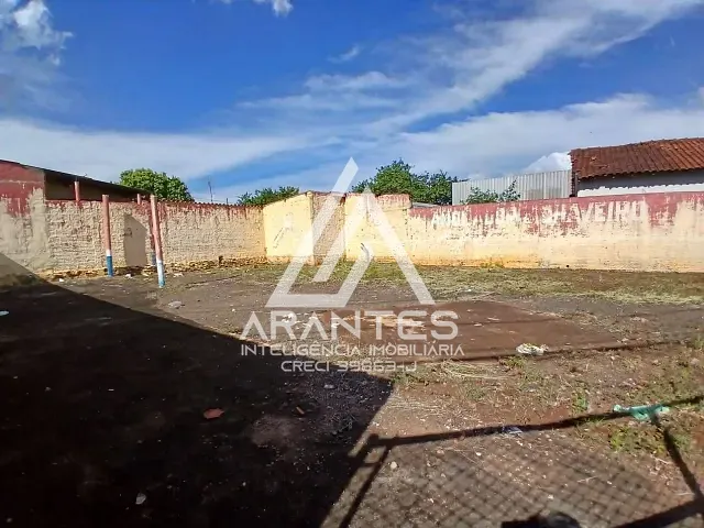 Terreno com 259m², à venda, no bairro Bom Jesus em Barretos