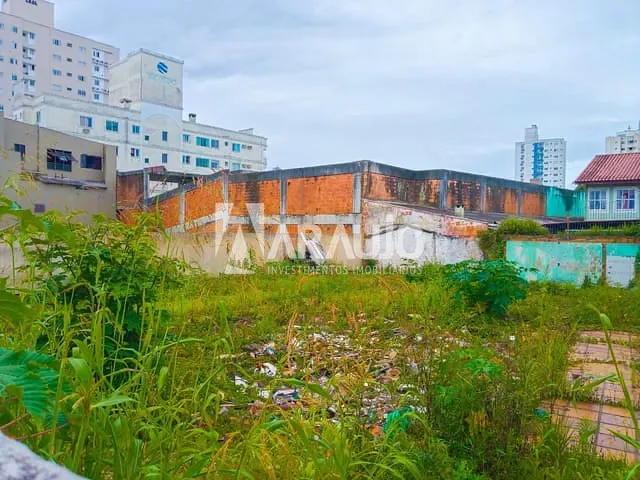 Terreno com 291m², à venda, no bairro Vila Operária em Itajaí