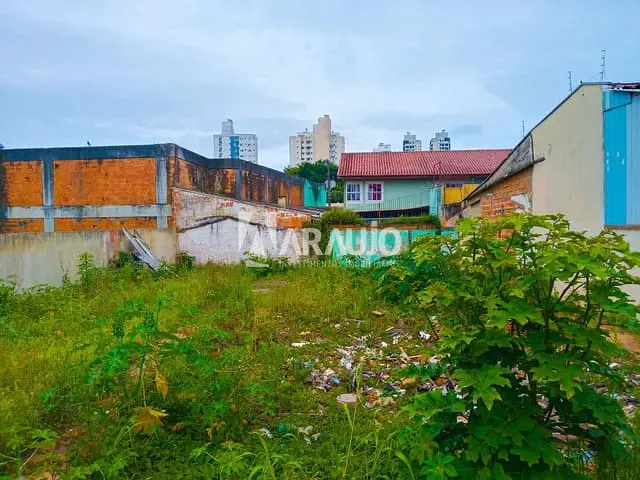 Terreno com 291m², à venda, no bairro Vila Operária em Itajaí