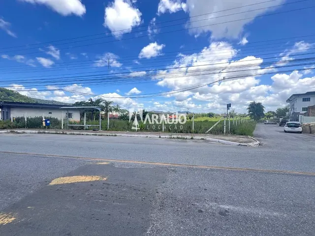 Terreno com 13700m², para alugar, no bairro Espinheiros em Itajaí
