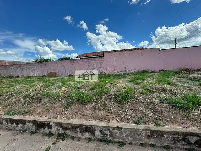 Terreno com 252m², à venda, no bairro Residencial Parque Granja Cecília A em Bauru