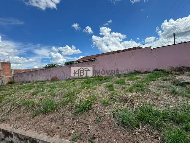 Terreno com 252m², à venda, no bairro Residencial Parque Granja Cecília A em Bauru