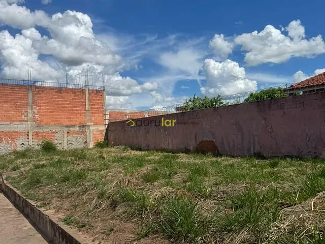 Terreno com 252m², à venda, no bairro Residencial Parque Granja Cecília A em Bauru