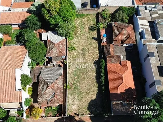 Terreno com 597m², à venda, no bairro Zona 04 em Maringá
