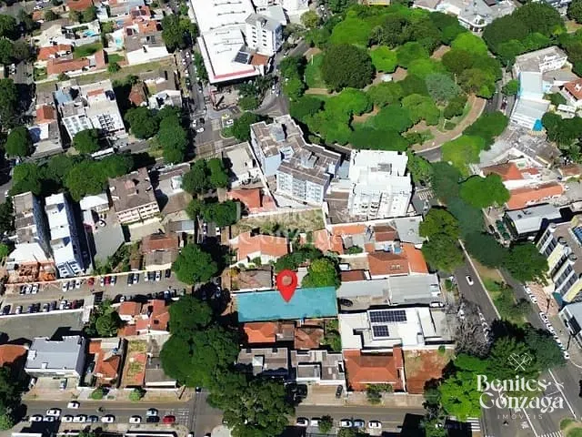 Terreno com 597m², à venda, no bairro Zona 04 em Maringá