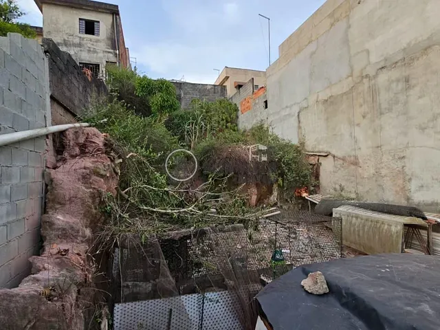 Terreno com 125m², à venda, no bairro Jardim Margarida em Mogi Das Cruzes