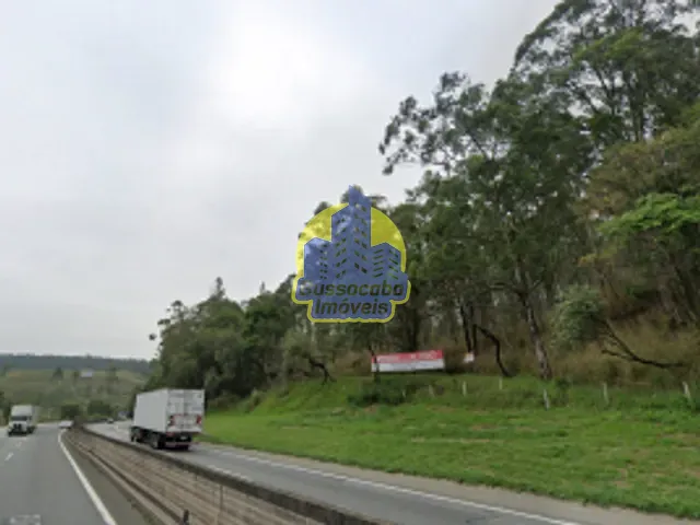 Terreno com 305m², à venda, no bairro Centro em Cajamar