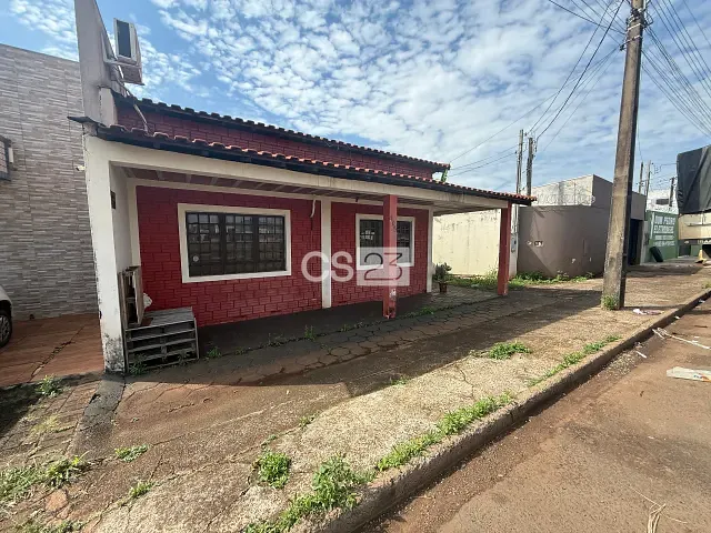 Terreno com 900m², à venda, no bairro Parque Residencial Manella em Cambé