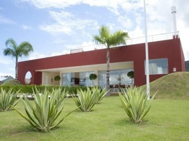 Terreno com 375m², à venda, no bairro São João do Rio Vermelho em Florianópolis