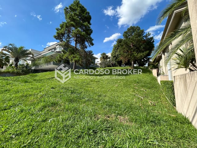 Terreno com 723m², à venda, no bairro Tamboré em Santana de Parnaíba