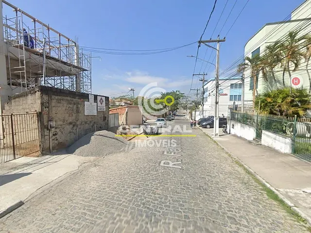 Terreno com 360m², à venda, no bairro Centro em Itaboraí