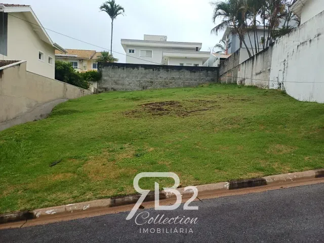 Terreno com 384m², à venda, no bairro Loteamento Recanto dos Paturis em Vinhedo