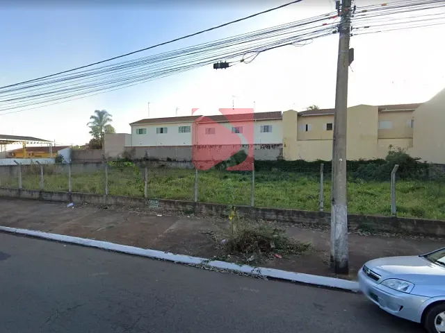 Terreno com 909m², à venda, no bairro Jardim Elite em Pirassununga