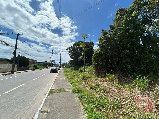 Terreno com 384m², à venda, no bairro Centro em Itapoá