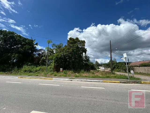 Terreno com 384m², à venda, no bairro Centro em Itapoá