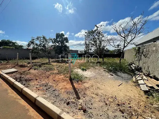 Terreno com 632m², à venda, no bairro Plano Piloto de Brasília em Brasília